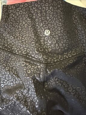 NWT Lululemon Align Sz 2 Cheetah Black